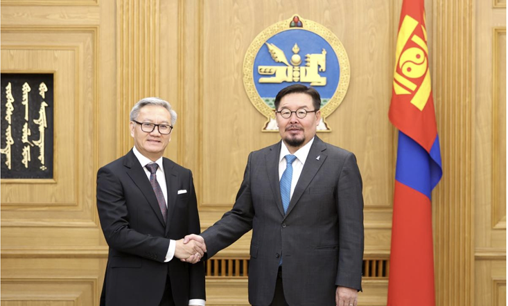 Laos Foreign Minister Visits Ulaanbaatar