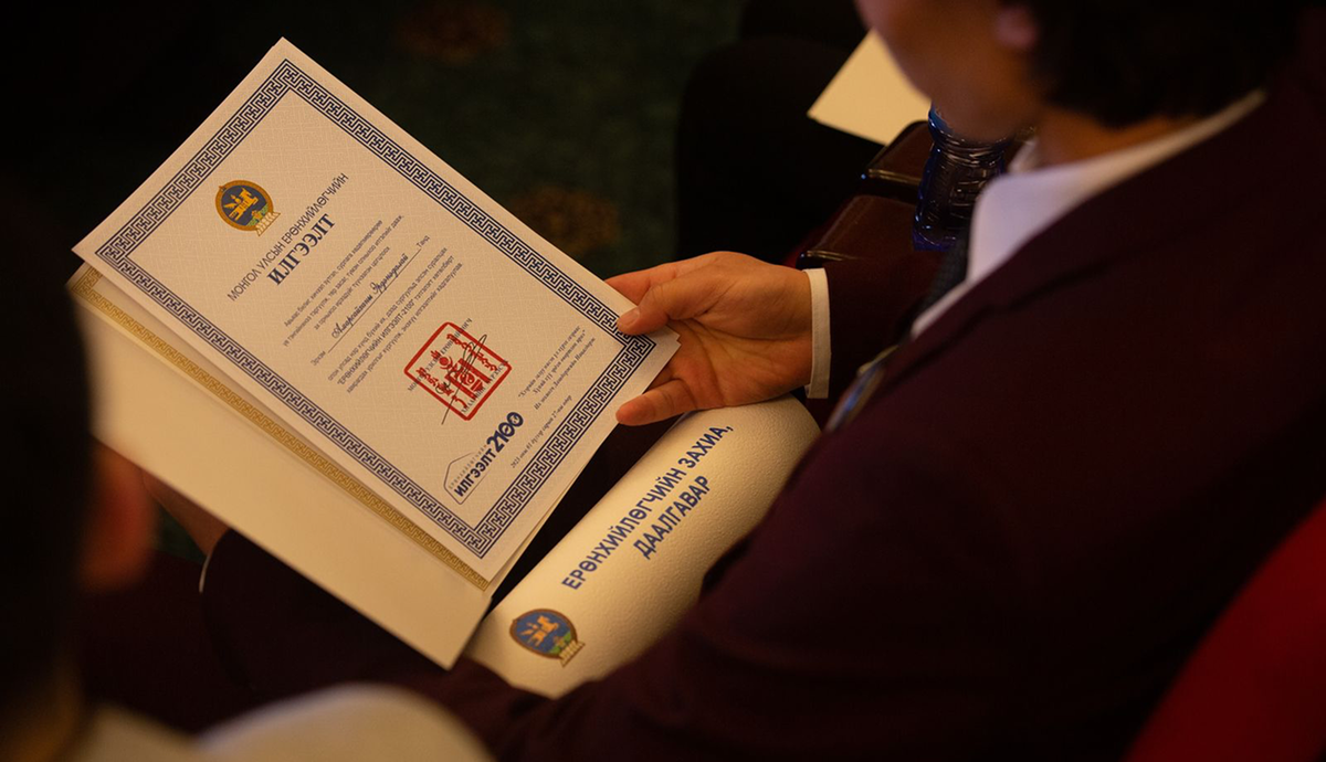 President’s Scholar Sends 296 Students Abroad