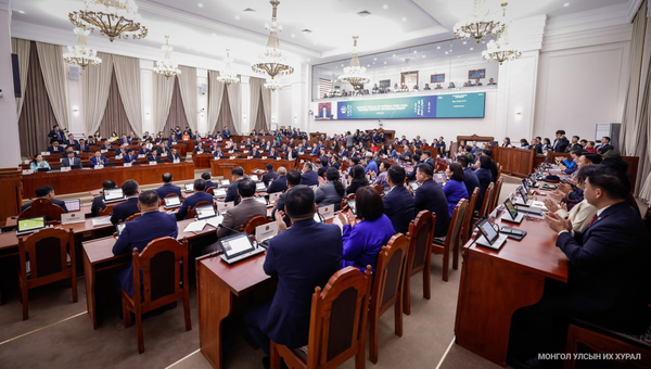 Politics Heat Up as FALL Session Begins